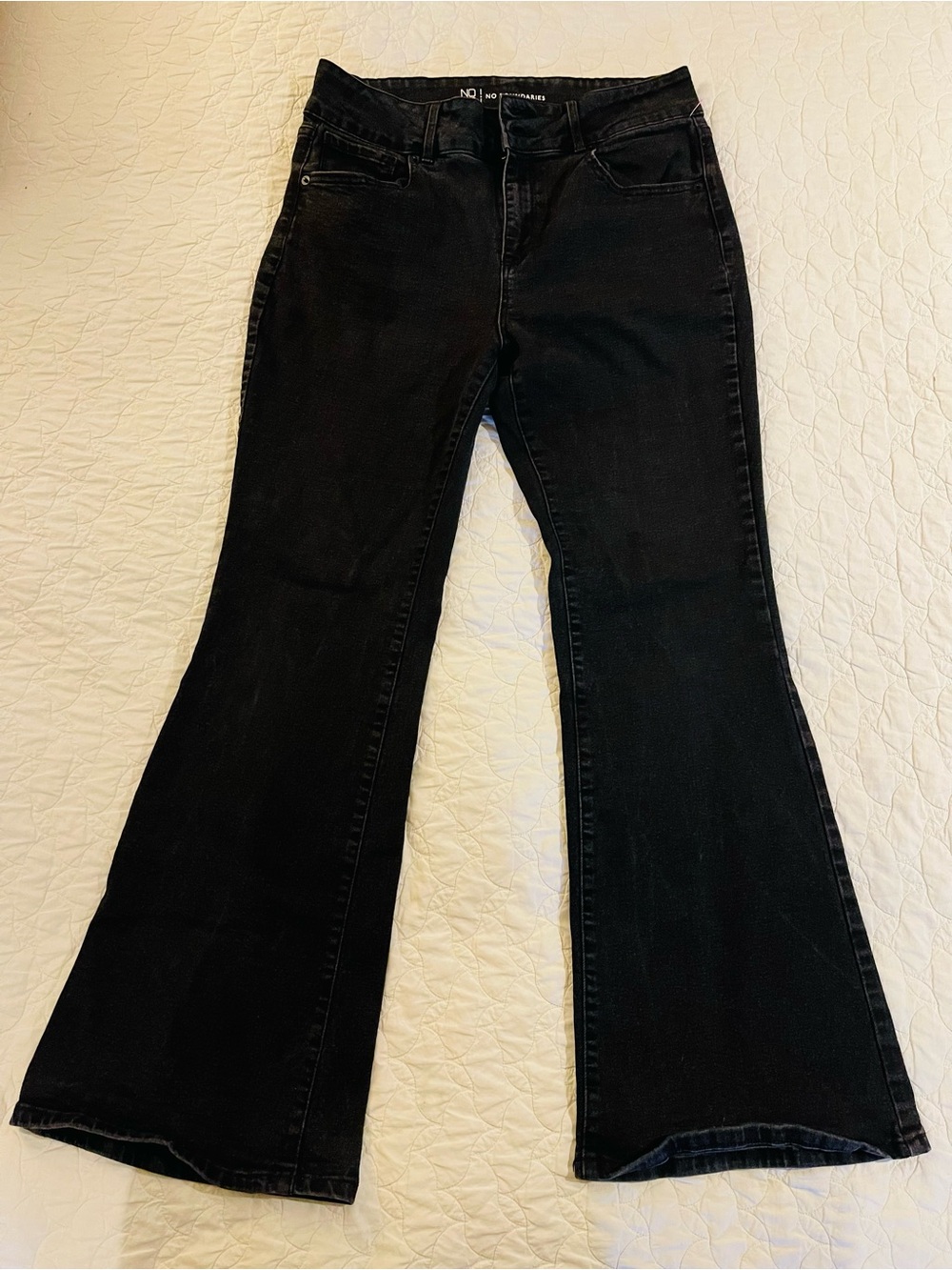 No Boundaries black flare jeans high rise size 15